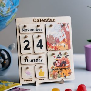Mediniai kalendoriai su blaknotais, pinandtravel, vaikiski kalendoriai, wooden children calendar (1)