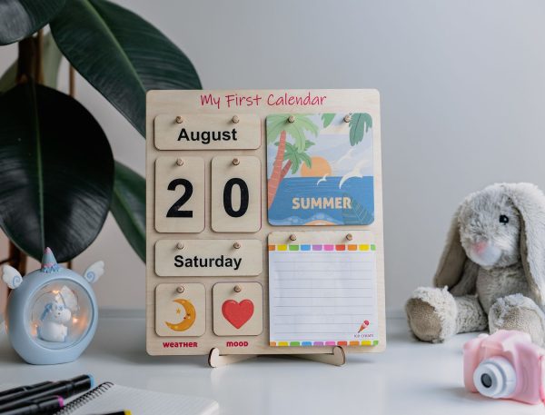 Mediniai kalendoriai su blaknotais, pinandtravel, vaikiski kalendoriai, wooden children calendar (9)